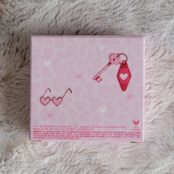 Heart of Gold Heart Shaped Highlighter ColourPop Cosmetics Valentine's Day - Picture 14 of 15